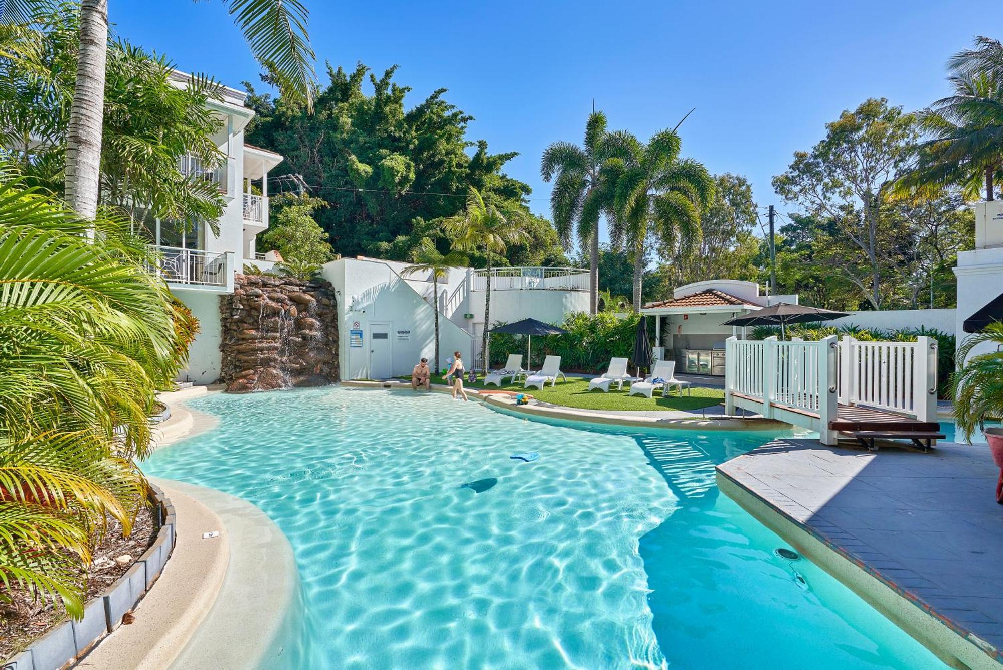 Alassio Beachfront Apartments Παλμ Κόουβ Εξωτερικό φωτογραφία