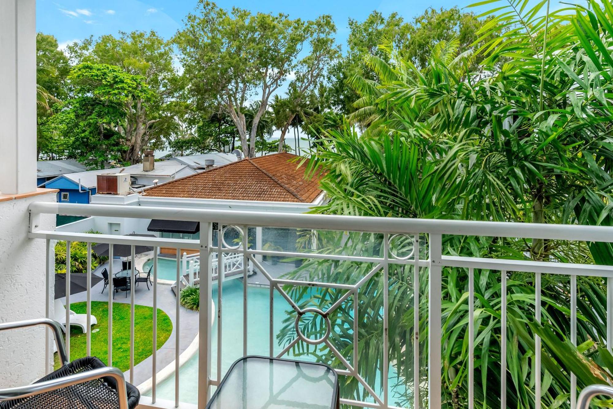 Alassio Beachfront Apartments Παλμ Κόουβ Δωμάτιο φωτογραφία