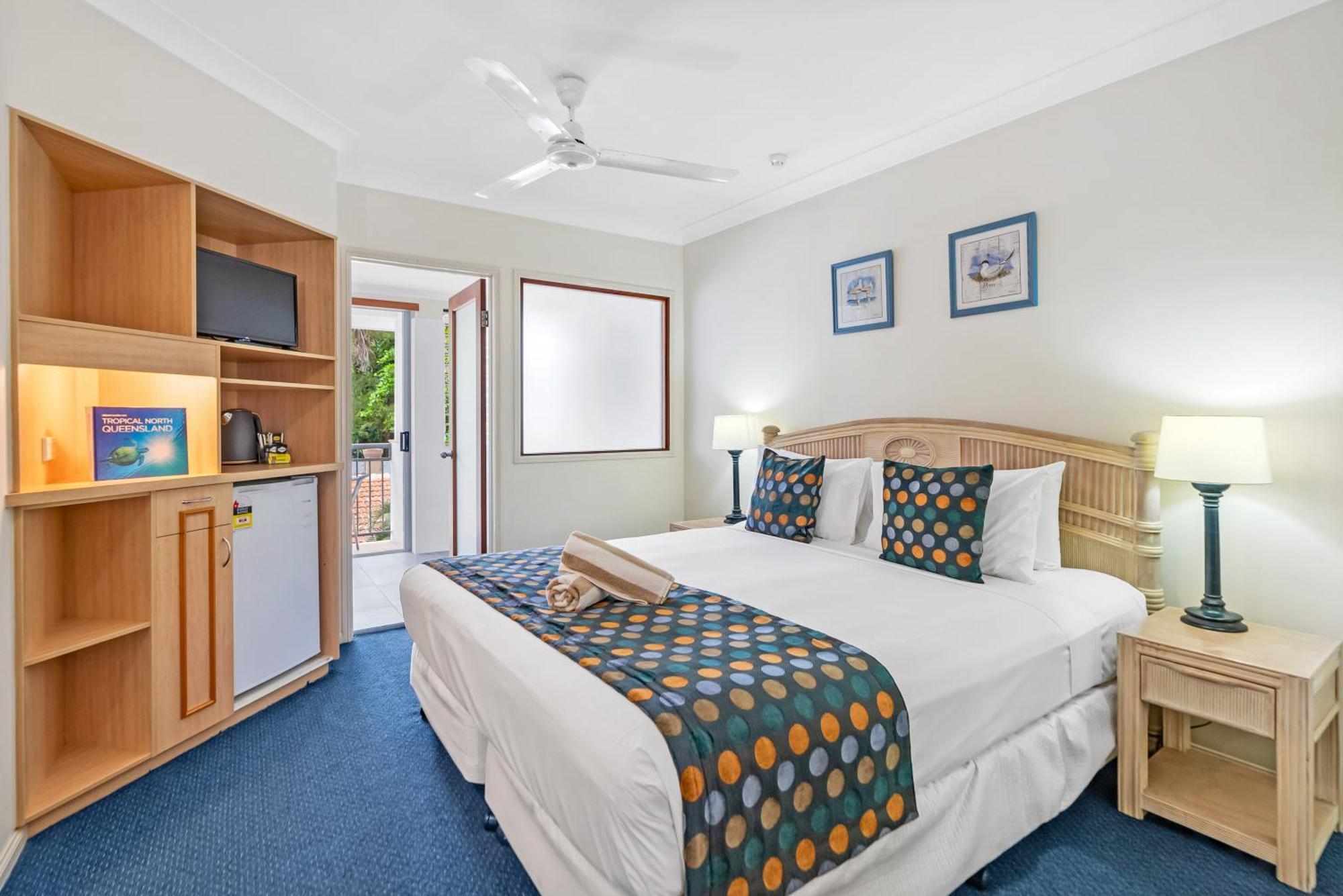 Alassio Beachfront Apartments Παλμ Κόουβ Δωμάτιο φωτογραφία